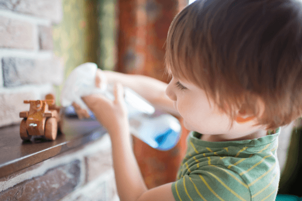 Gyerekjátékok tisztítása gyorsan és egyszerűen